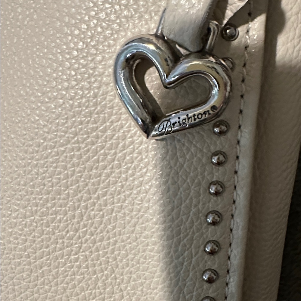 Brighton Crossbody Leather Organizer - Picture 4 of 11
